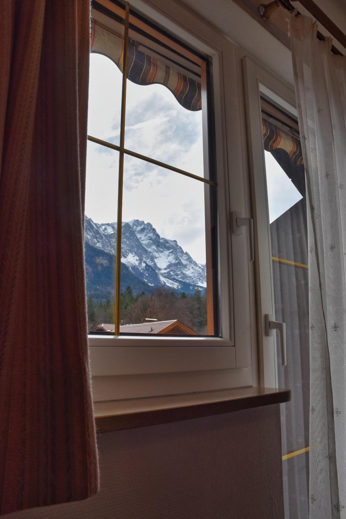 Zum Franziskaner グライナウ エクステリア 写真